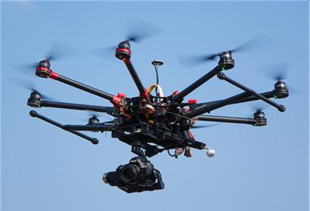 大疆s1000无人机/图 来源网络
